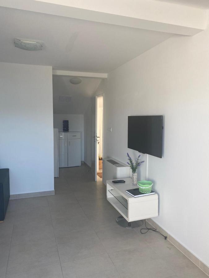 Genesis 4 Apartment โตรกีร์ ภายนอก รูปภาพ