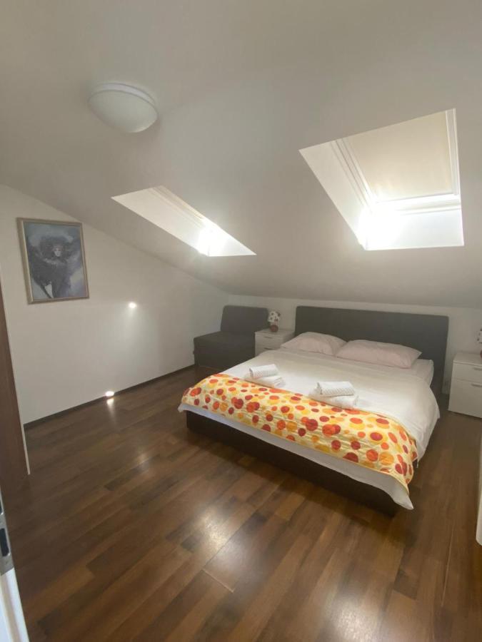 Genesis 4 Apartment โตรกีร์ ภายนอก รูปภาพ